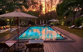 Maddekehaoo Eco Mansion